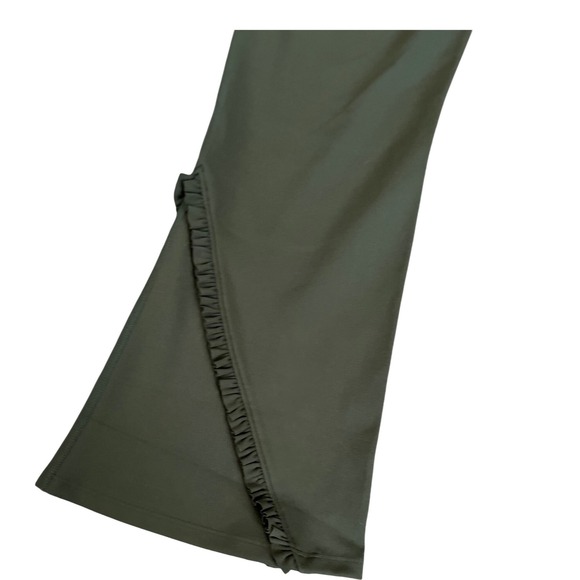Halara High Waisted Flared Leggings Olive Green Ruffled Hem Athleisure XS - Picture 6 of 8